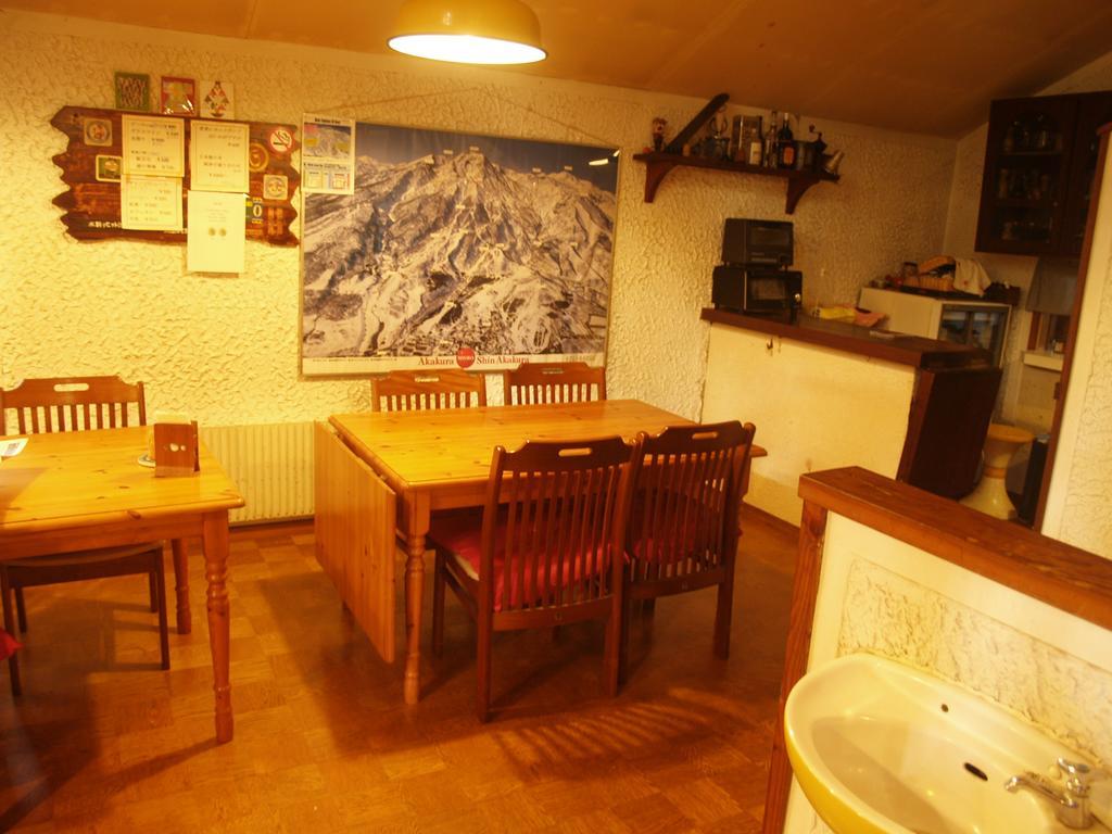 Woody House Kazamidori Hotel Myoko Eksteriør billede